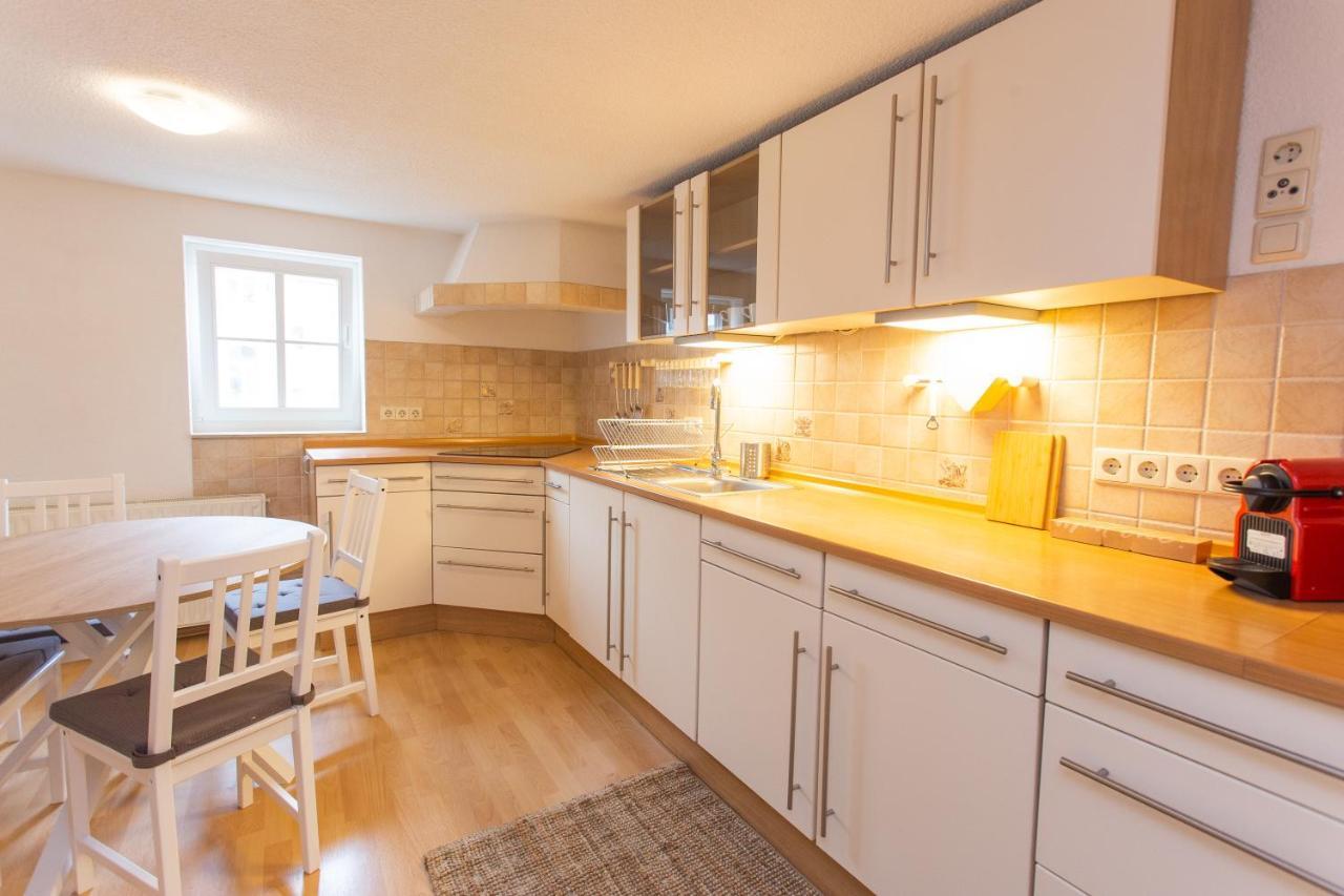 Fullhouse - Halle - Ku15 Apartments Extérieur photo